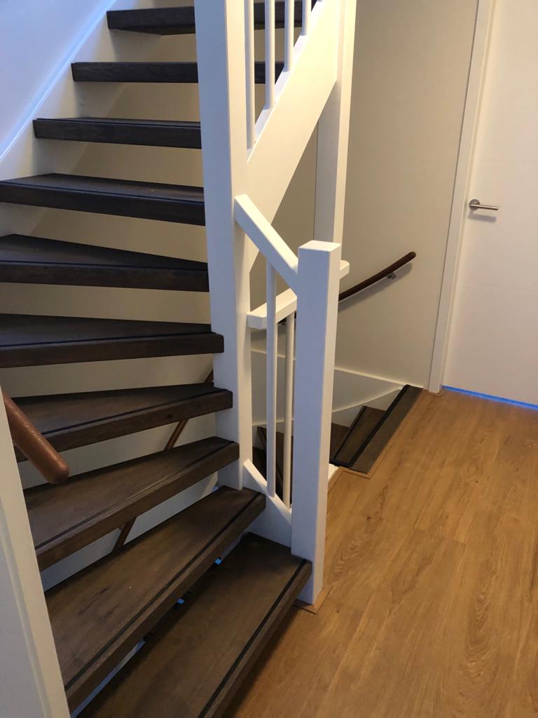 Renovatie van 2 trappen